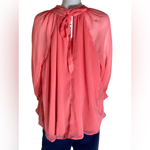 Old Navy- Shirred Mock-Neck Tie-Back Blouse for Women. Size 2X. NWT. - Picture 3 of 6